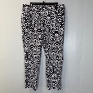 Chicos So Slimming Brigitte Ankle Pants Size 3R US 16 Black White Ikat‎
